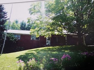 19 Fitzhugh Ave, Westminster, MD 21157