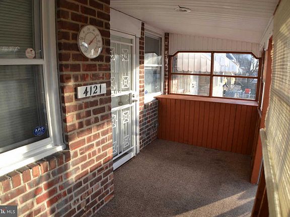 3rd image of 4121 Lawndale St