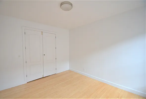 Rented by CITY SKYLINE REALTY INC | media 11