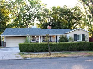 222 N 6th St, Patterson, CA 95363