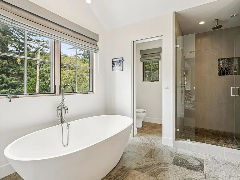 3708 Laguna Ave — Photo 16
