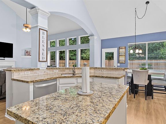 2nd image of 20214 Powerscourt Dr
