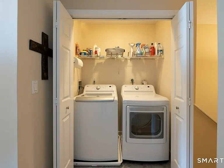 72 Cosey Beach Ave #3 — Photo 38