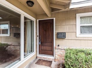 5422 Windswept Ln, Houston, TX 77056