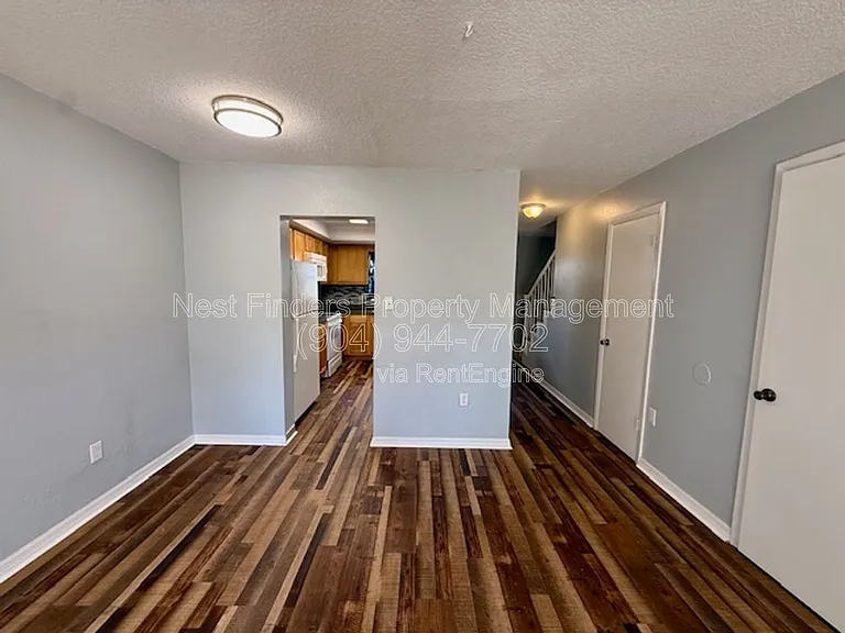 11406 Bedford Oaks Dr — Photo 9