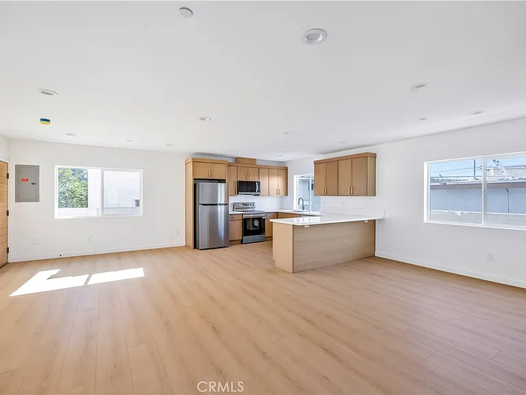 10905 Dalerose #C — Photo 9