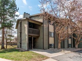 925 Columbia Rd