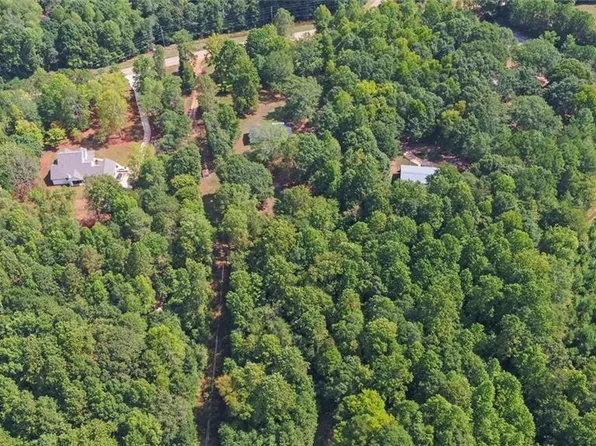 1053 Davenport Rd #2, Braselton, GA 30517