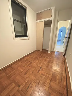 Rented by Bond New York | media 9