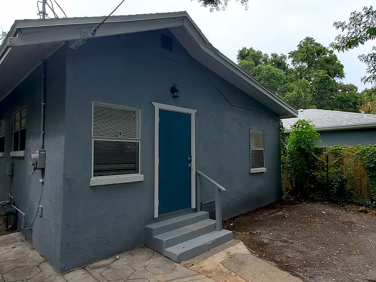 2156 17th Ave S — Photo 15