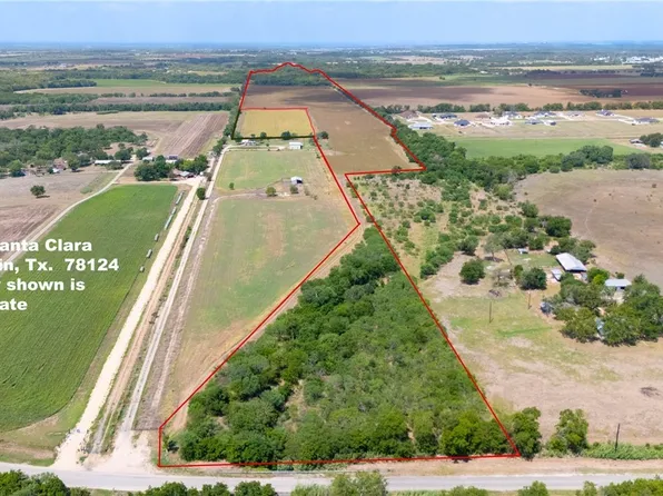 S Santa Clara Rd, Seguin, TX 78155