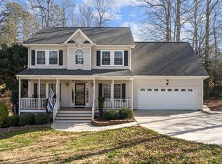 105 Neuse Ridge Dr, Clayton, NC 27520