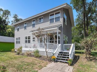 9933 Town Line Rd, Union Pier, MI 49129