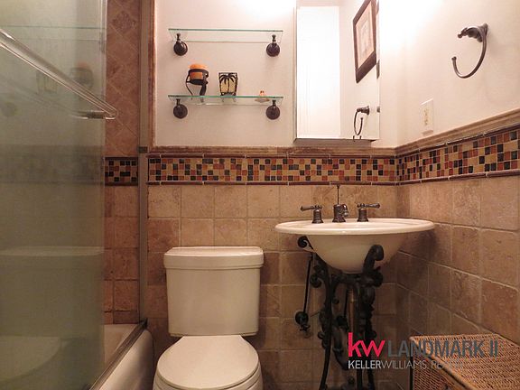4th image of 1 Station Sq APT 206