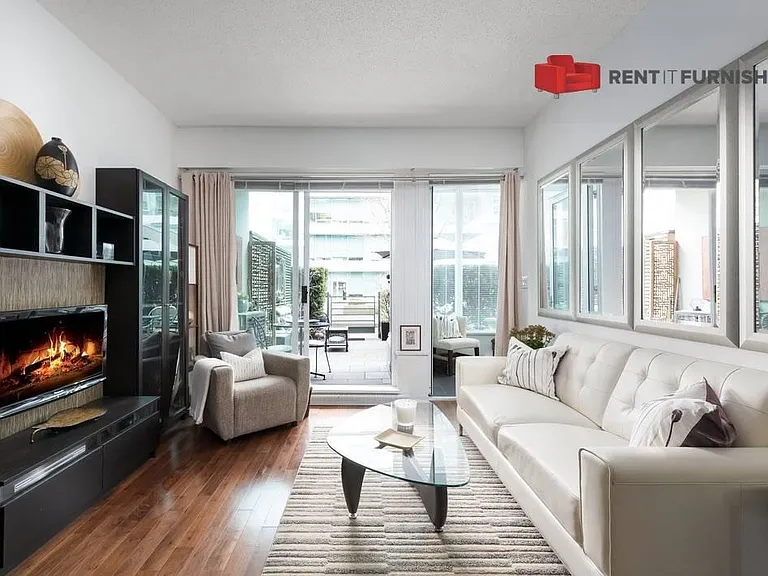 522 W 8th Ave #303 — Photo 2