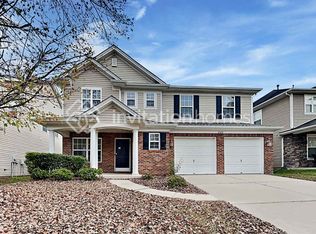 6524 Prosperity Commons Dr, Charlotte, NC 28269