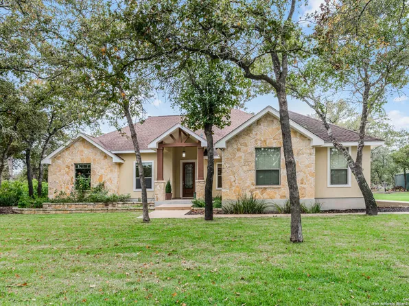 189 Sendera Crossing, La Vernia, TX 78121