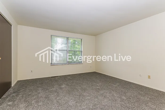 8093 Mount Aetna St — Photo 8