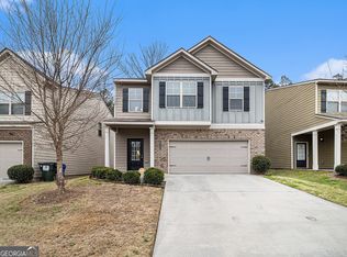 4466 Ravenwood Dr, Union City, GA 30291