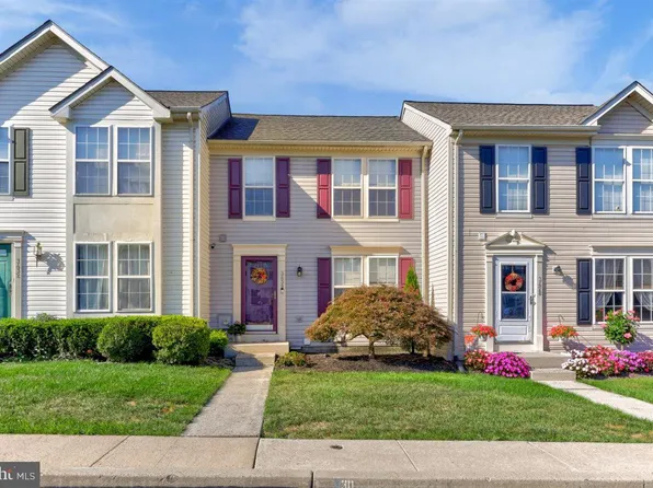 3430 Westview Dr, Perkiomenville, PA 18074