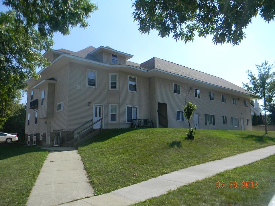 1st image of 2304 Olive St