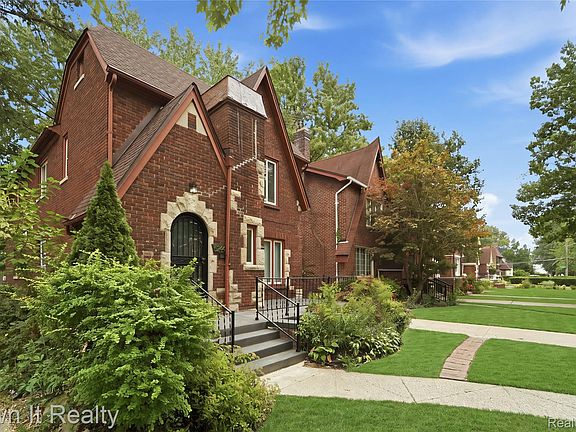 3rd image of 5244 Kensington Ave