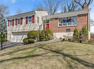 18 Devon Rd, Yonkers, NY 10708