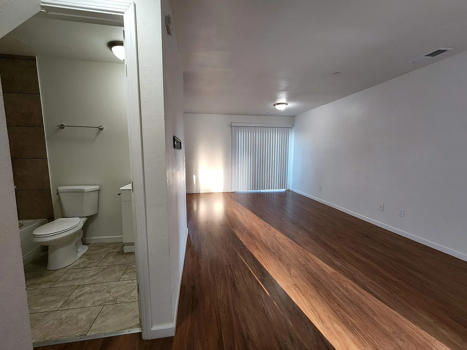 Amberridge, 158 - 1 — Photo 2