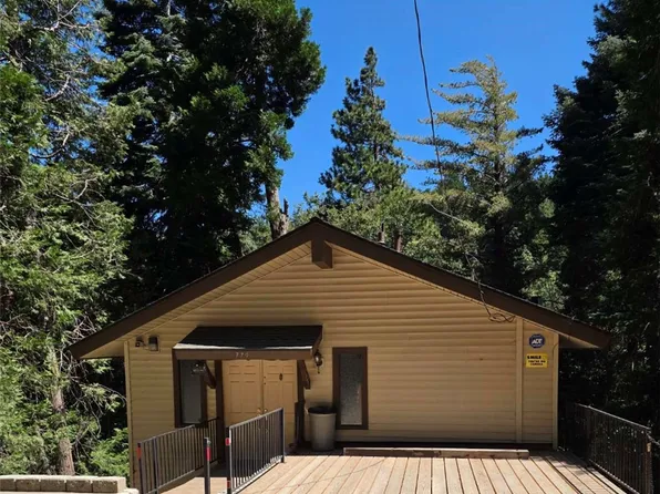 779 Virginia Ct, Lake Arrowhead, CA 92352