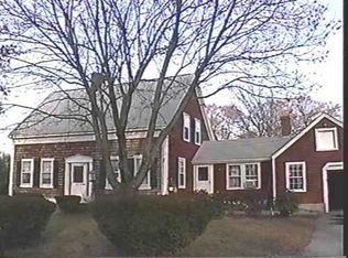 25 Betts Dr, North Attleboro, MA 02760