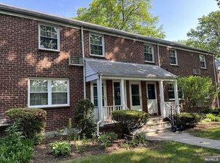 92 Clark Ct, Rutherford, NJ 07070