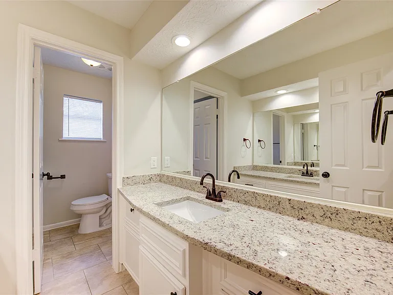 9115 Taidswood Dr — Photo 33