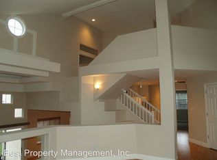 76 E Country Club Dr, Brentwood, CA