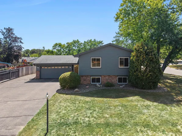 801 E 102nd St, Bloomington, MN 55420