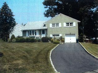 4 John Pl, Cedar Grove, NJ 07009