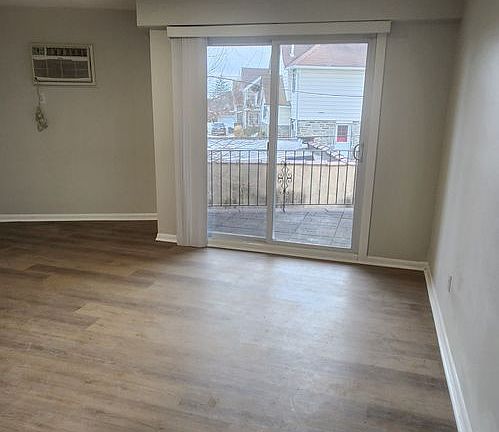 5th image of 139 S State Rd APT C2