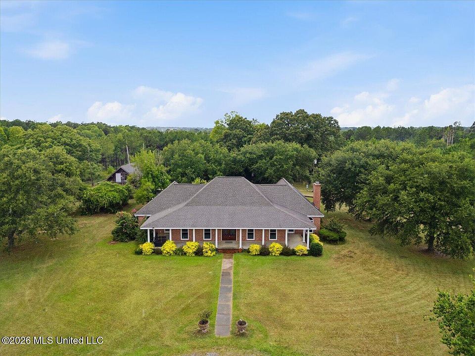 1st image of 1124 Perrett Rd