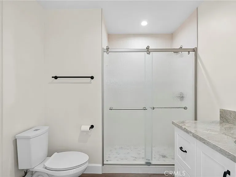121 Topaz Ave — Photo 26