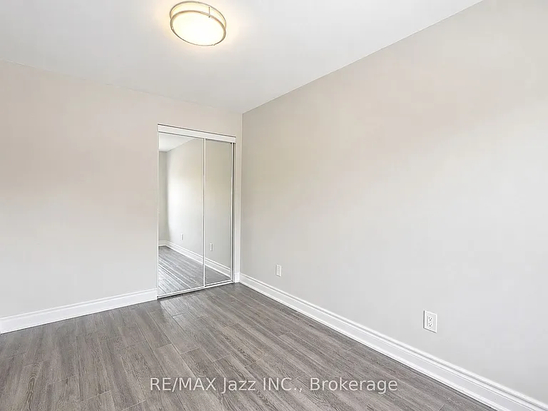 209 Stacey Ave #1 — Photo 31