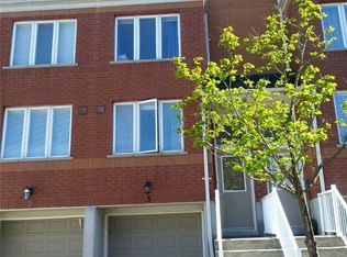 21 Elgin Mills Rd W #3, Richmond Hill, ON L4C0R5