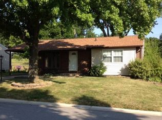 2441 Golfway St, Saint Charles, MO 63301