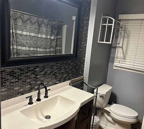 4th image of 2528 Donna Dr