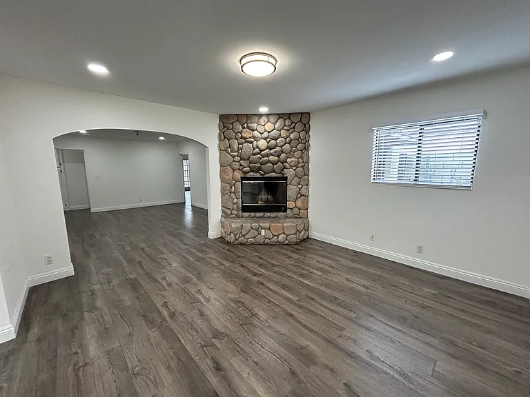 15317 Osage Ave — Photo 7