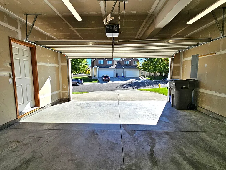 7700 W 6th Ave — Photo 26