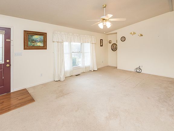 4th image of 707 Westminster Pl