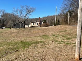 210 Spencer Dr, Harriman, TN 37748