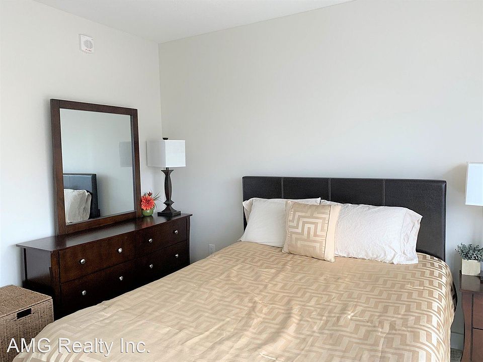 1st image of 1189 Waimanu St APT 3007