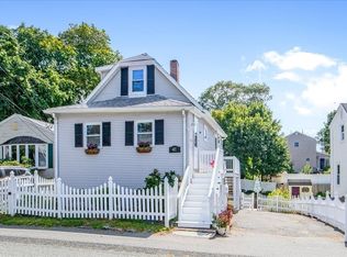 41 Arlington Rd, Dedham, MA 02026