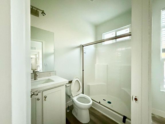 3rd image of 2150 Monterey Rd #18