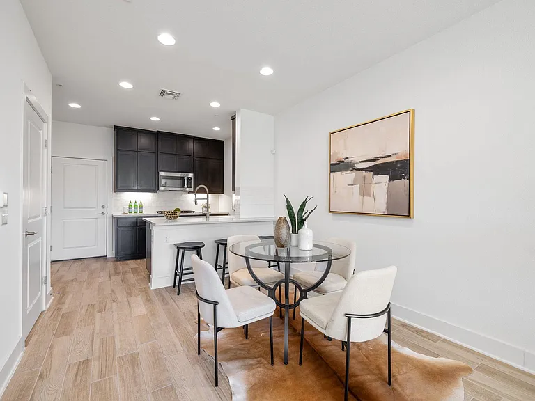 2508 Simond Ave #C — Photo 16